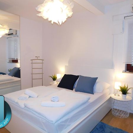 Apartment Stella Копер Экстерьер фото